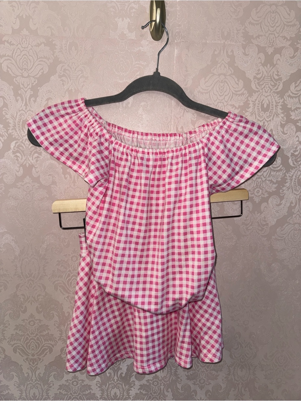 2/$20 The Children's Place Pink Gingham Off-Shoulder Top